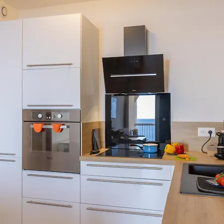 Casa Del Mare Apartment